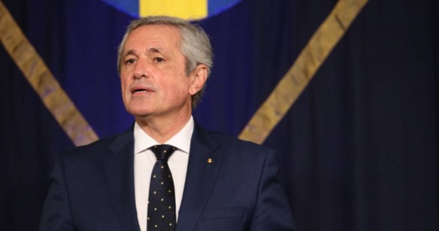 Eutanásia: Presidente do parlamento da Madeira pede ao PR que vete diploma