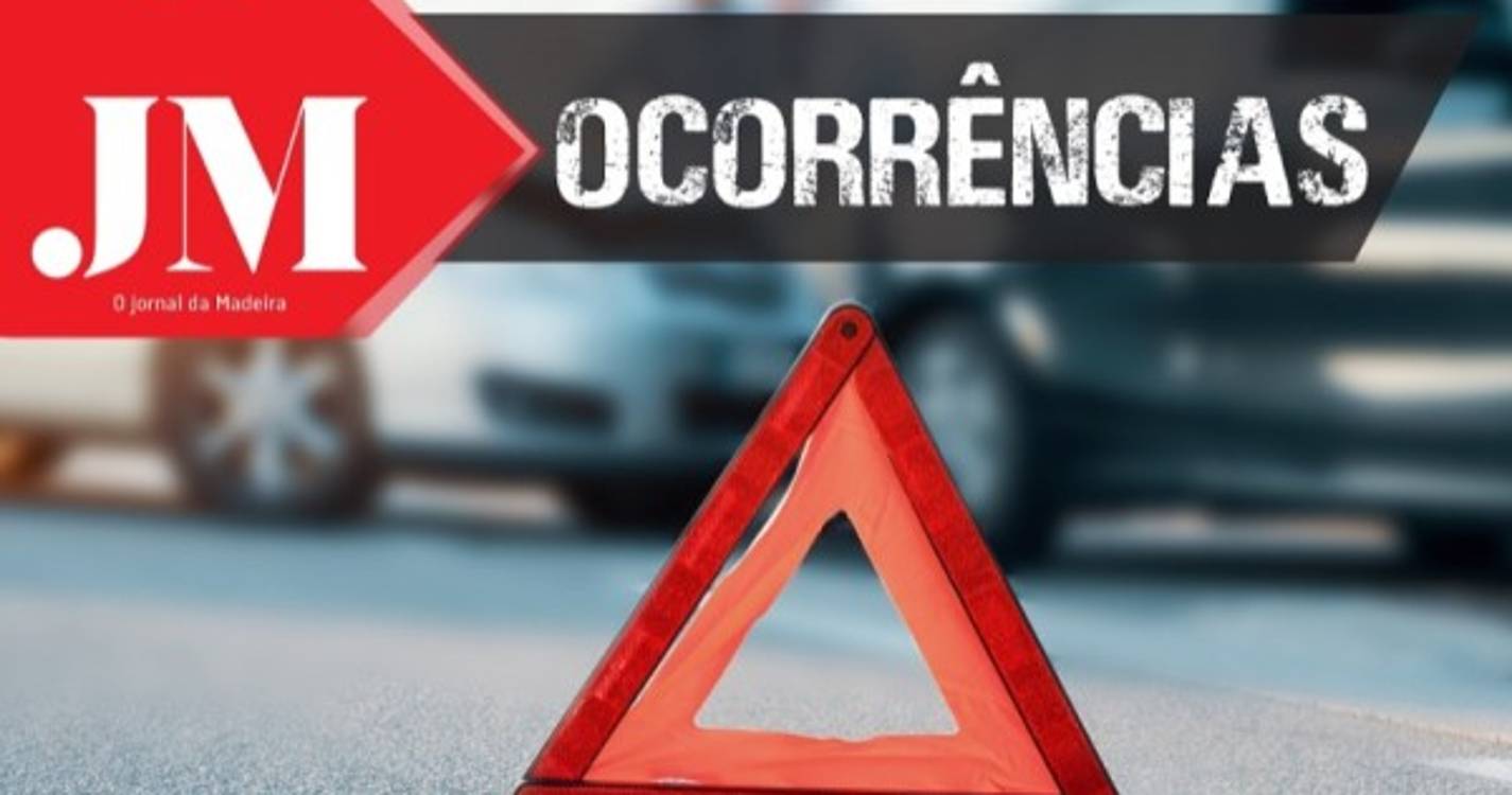 Betoneira derrama cimento na estrada e obriga a operação de limpeza