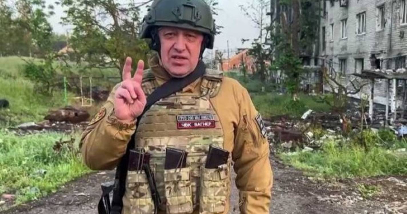 Líder do grupo Wagner rejeita ordem de Putin para assinar contrato com Defesa