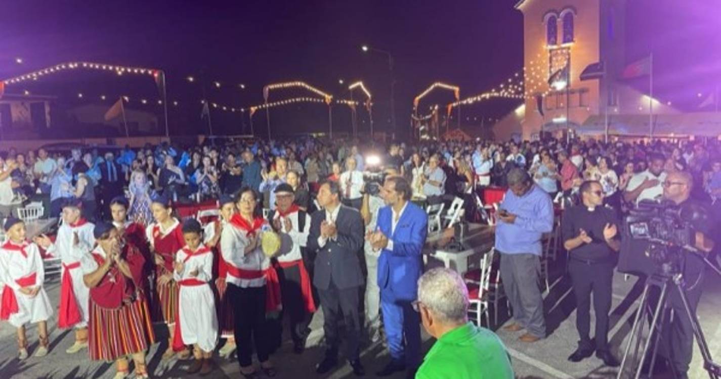 Albuquerque despediu-se de Curaçao numa festa com 1.500 pessoas (fotos e vídeos)