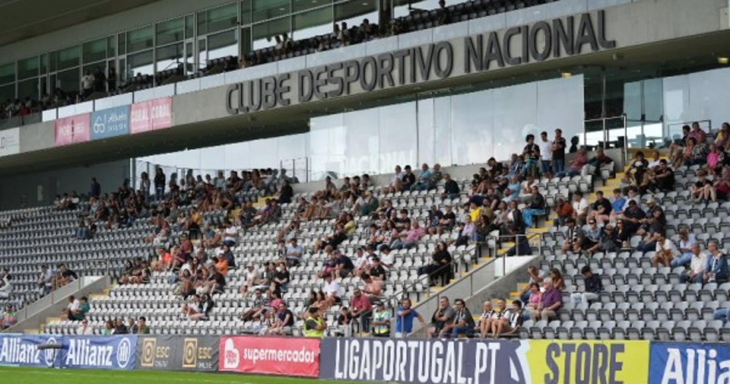 Nacional e Marítimo com os primeiros onzes da época para o derby na Choupana