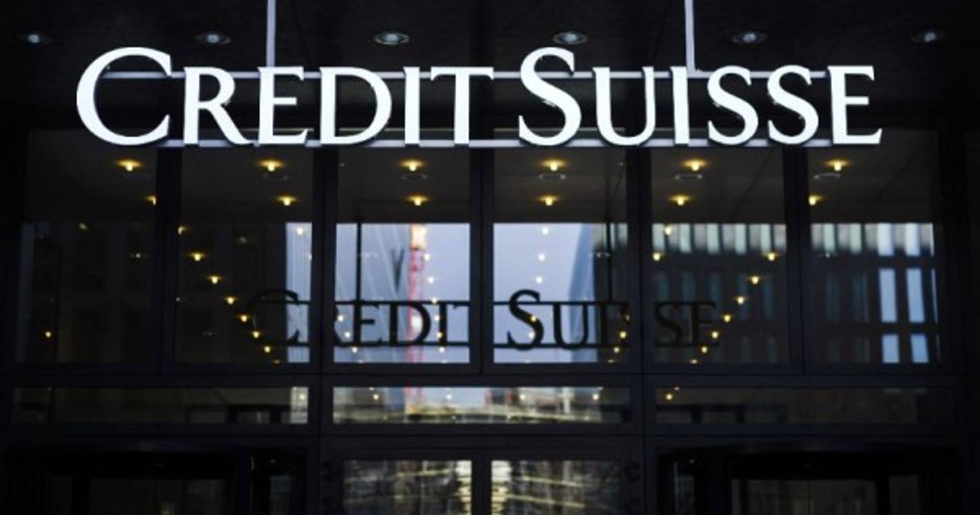 Bolsas europeias em alta com o Credit Suisse a recuperar de queda histórica