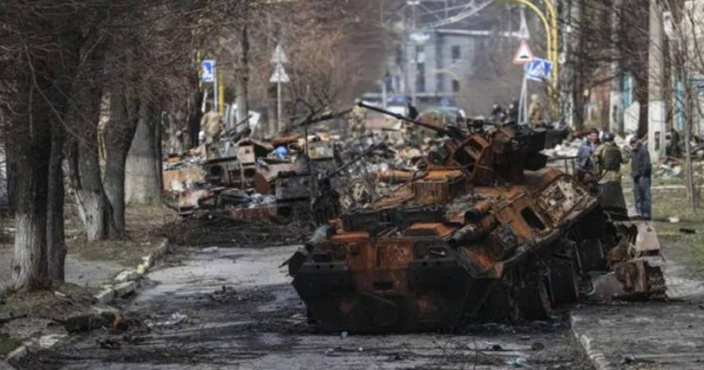 Ucrânia: Rússia intensifica ataques e proíbe 'drones' nas principais cidades