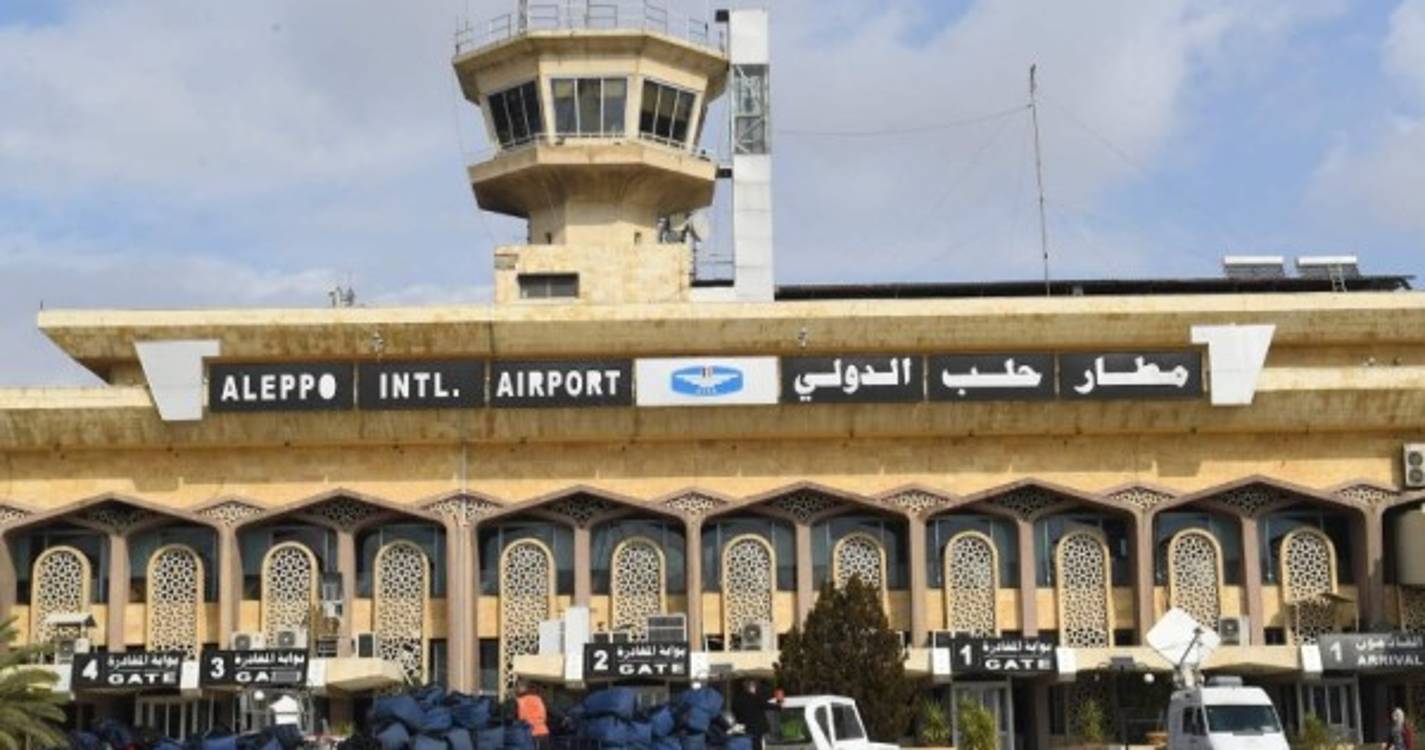Síria: Aeroporto de Aleppo inoperacional após novo ataque israelita