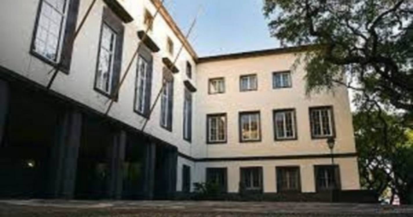 Ativo do Setor Empresarial da Região aumentou 236,8 milhões de euros