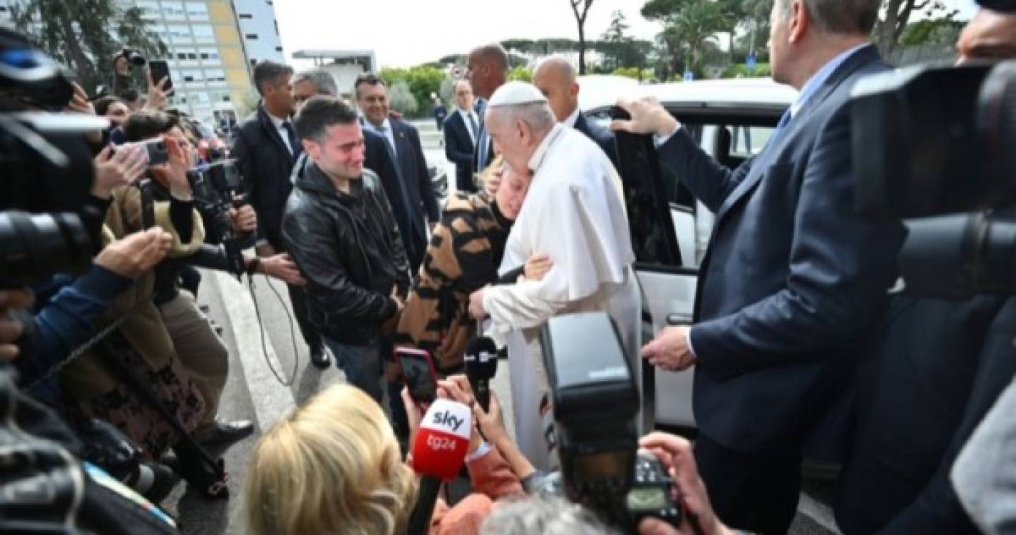 Papa Francisco já teve alta depois de três dias internado