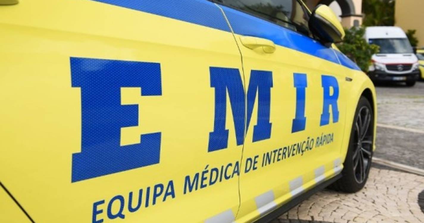 Queda de parapente causa ferido grave em Alcobaça