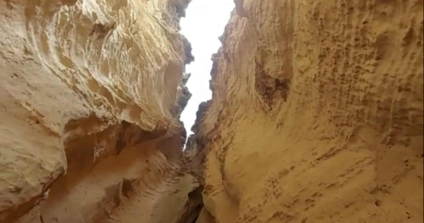 Grutas ‘escondidas’ no Porto Santo encantam turistas (com vídeo)