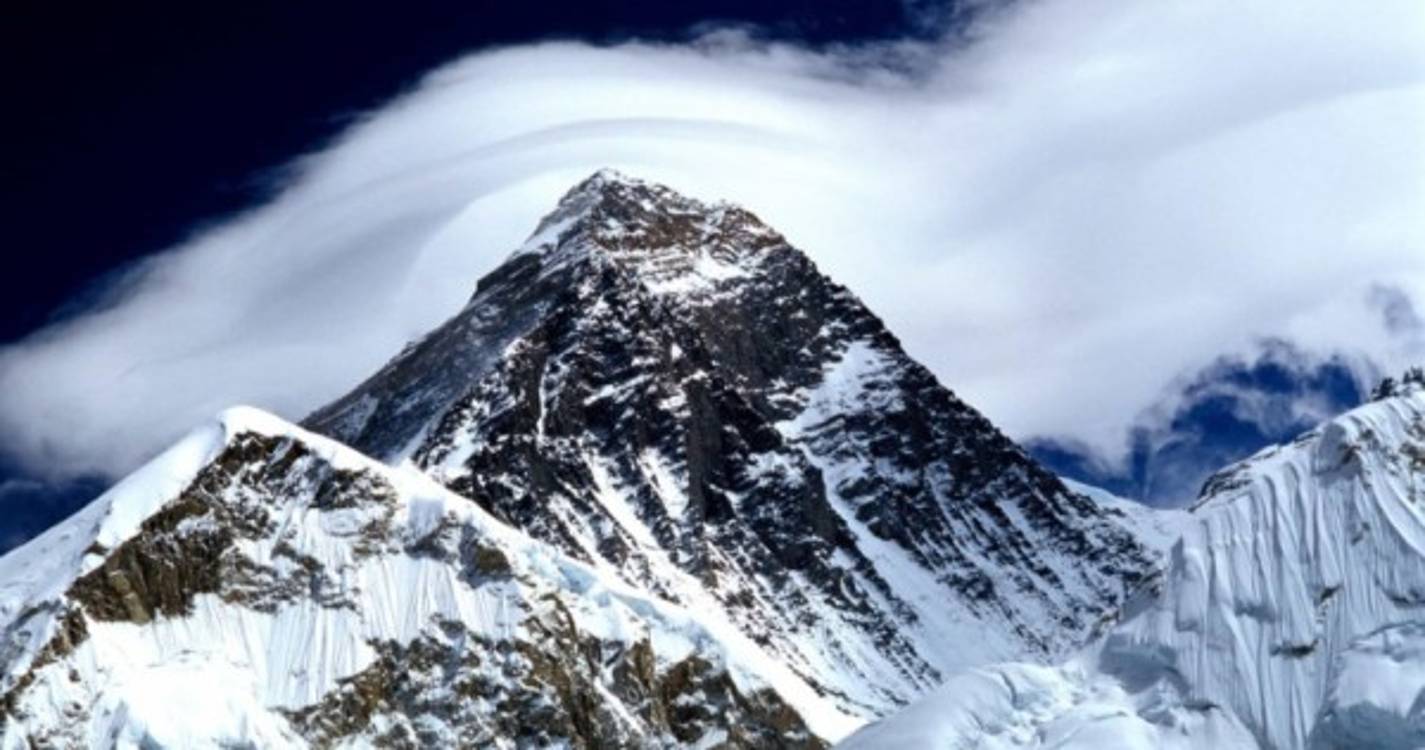 Alpinista americano morre em expedição no Everest