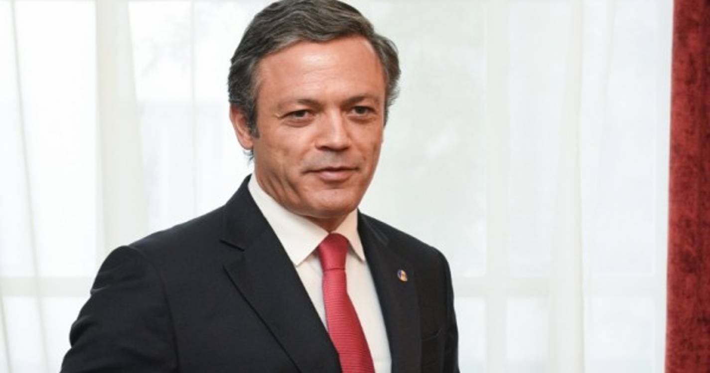 Sondagem Intercampus/JM: Potenciais candidatos do PSD gerem sondagem em silêncio