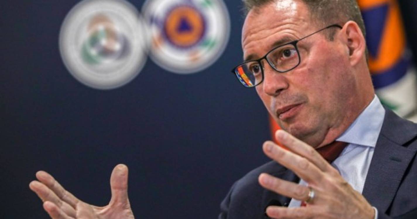 Presidente da Proteção Civil defende voluntariado nos bombeiros portugueses