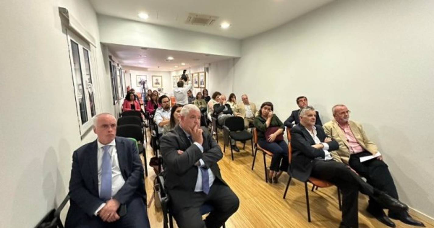 Governo admite subida do preço das consultas e diz que inflação de 7% é &#34;ponto de partida&#34;