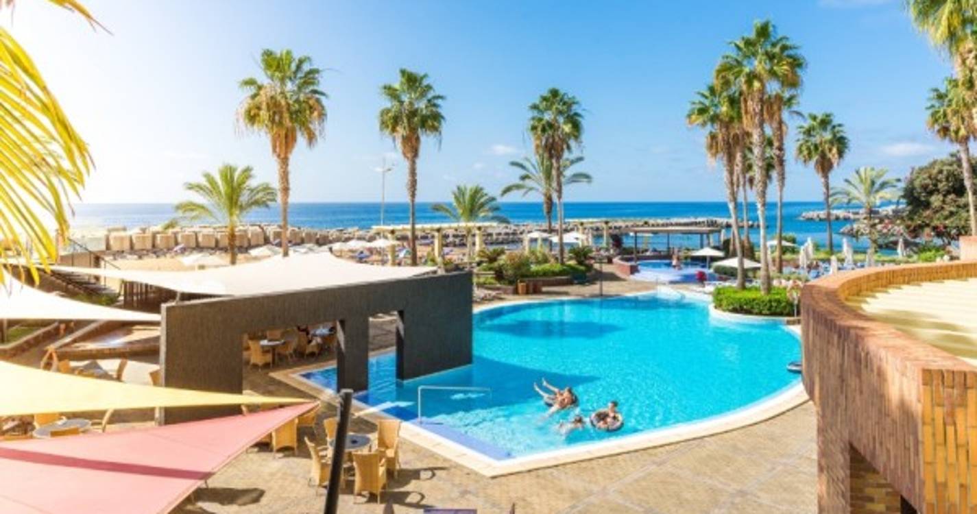 Calheta Beach e Saccharum são &#34;escapadinhas perfeitas&#34; junto ao mar