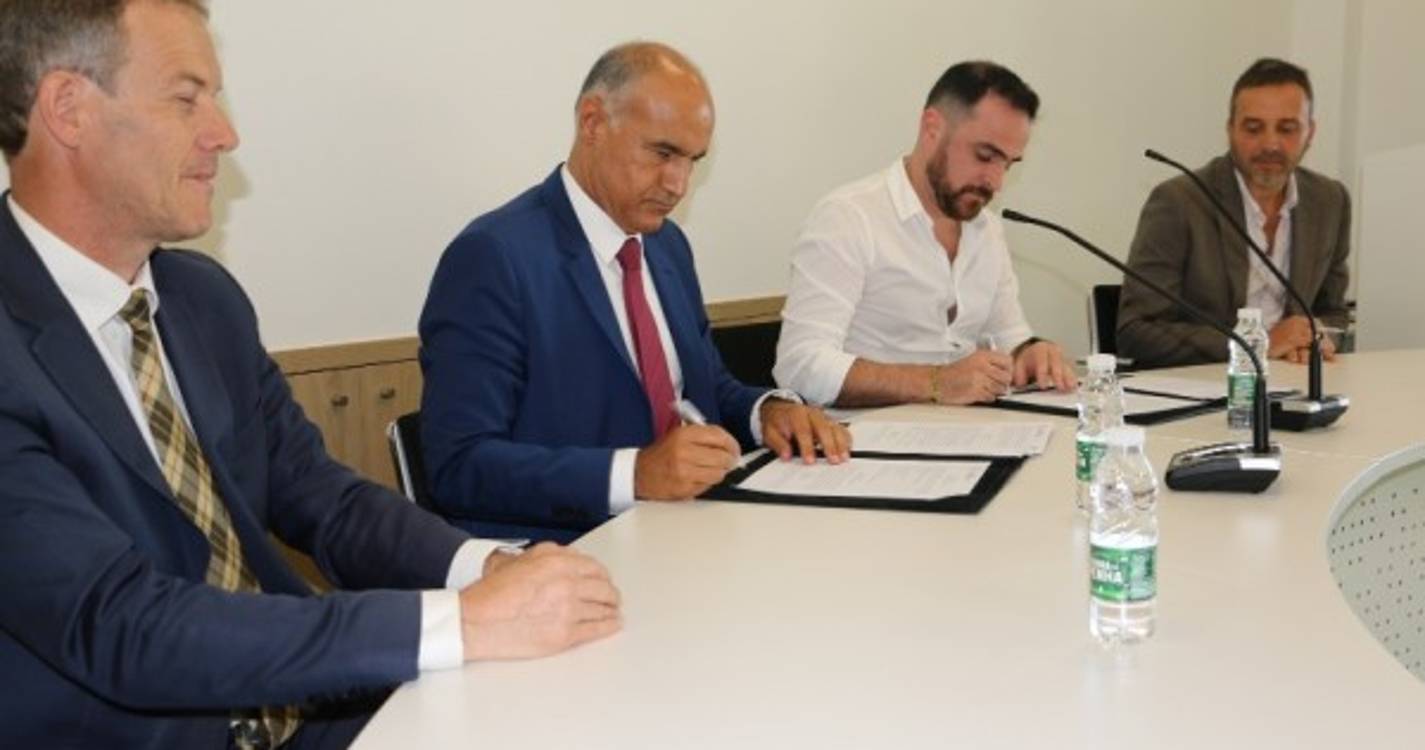 Secretaria Regional de Educação e HPM firmam acordo de cooperação institucional