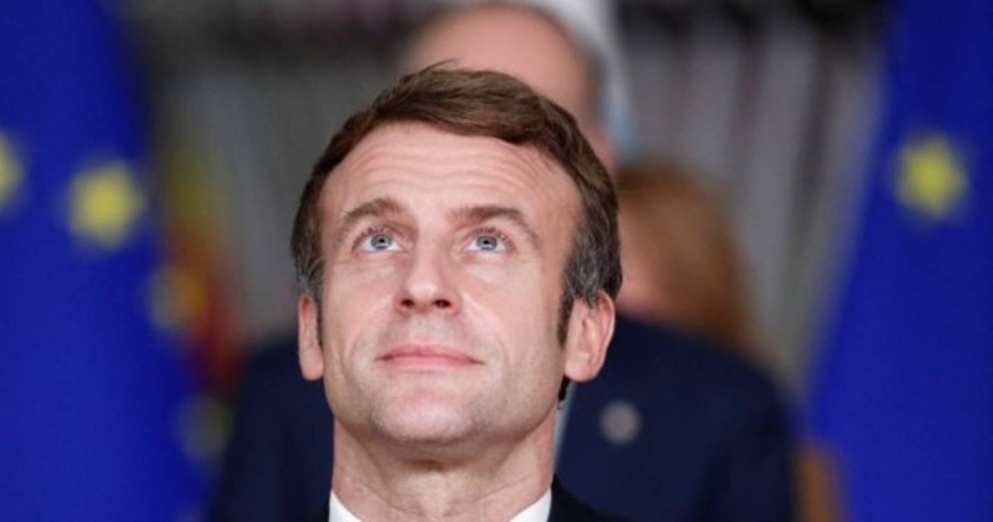 França: Primeira projeção aponta vitória para Mácron