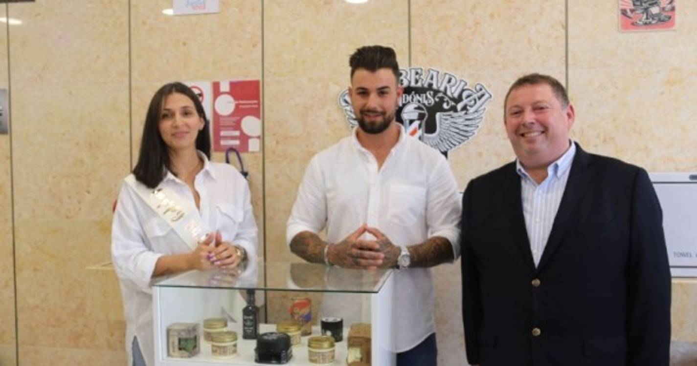 Nova barbearia e salão de beleza no Campanário