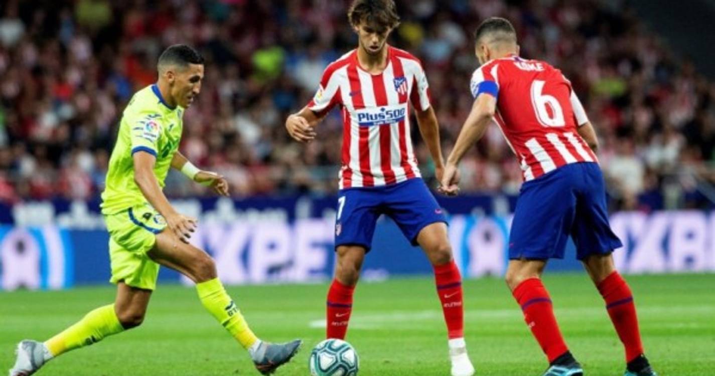 João Félix é eleito o melhor futebolista da época no Atlético de Madrid