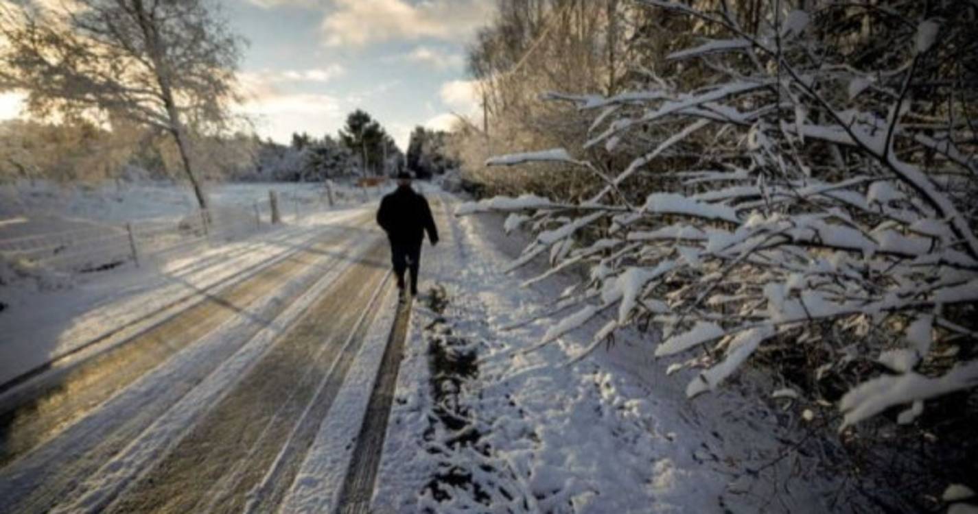 Tempo frio vai manter-se pelo menos até quinta-feira