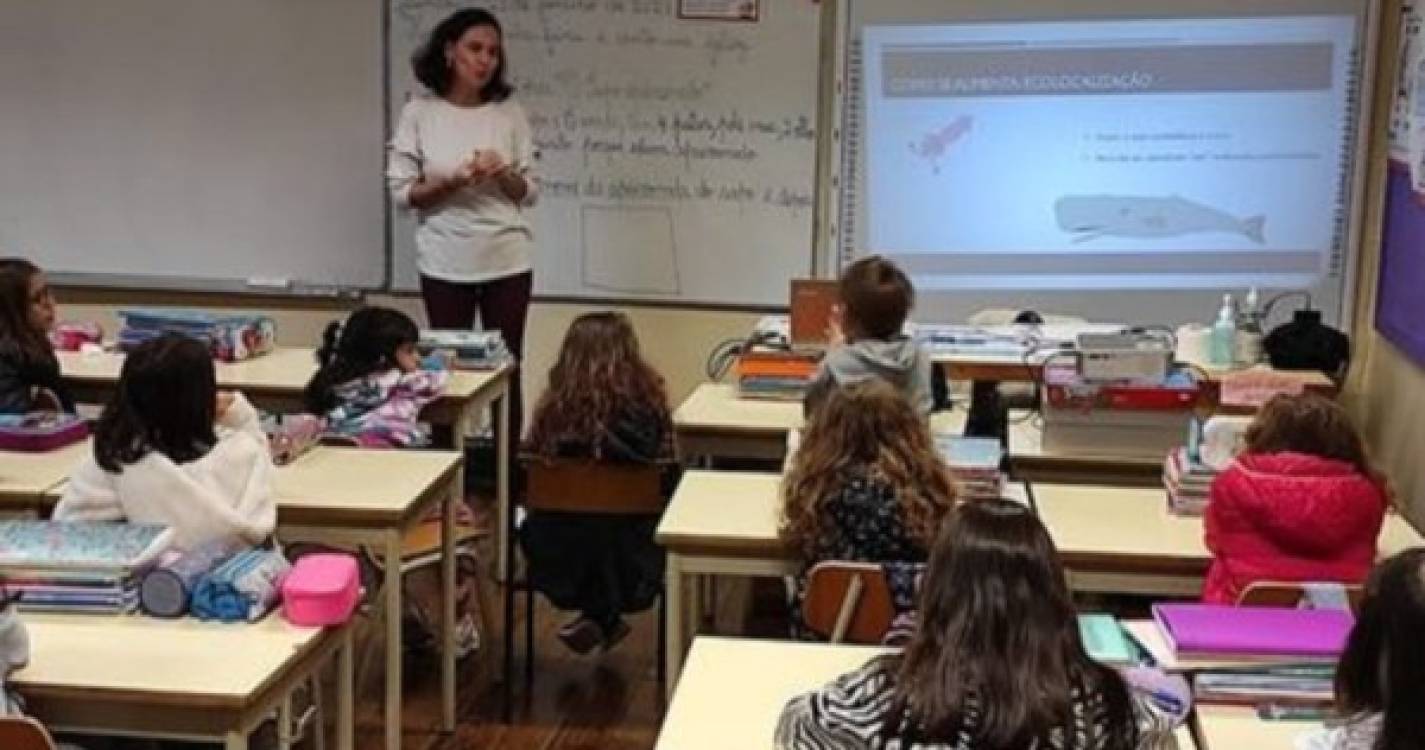 Programa educativo nacional Cientista Regressa à Escola chega ao Funchal