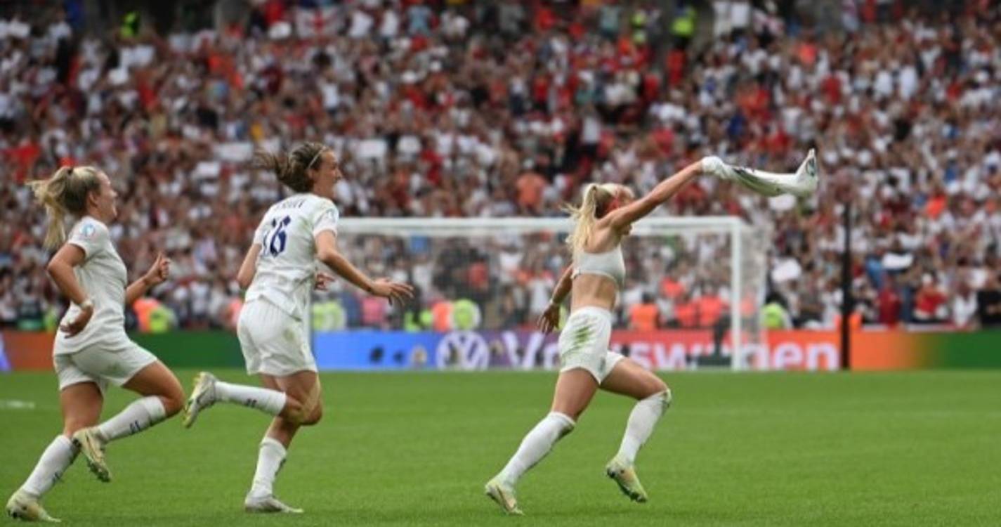 Inglaterra sagra-se campeã europeia pela primeira vez em futebol feminino