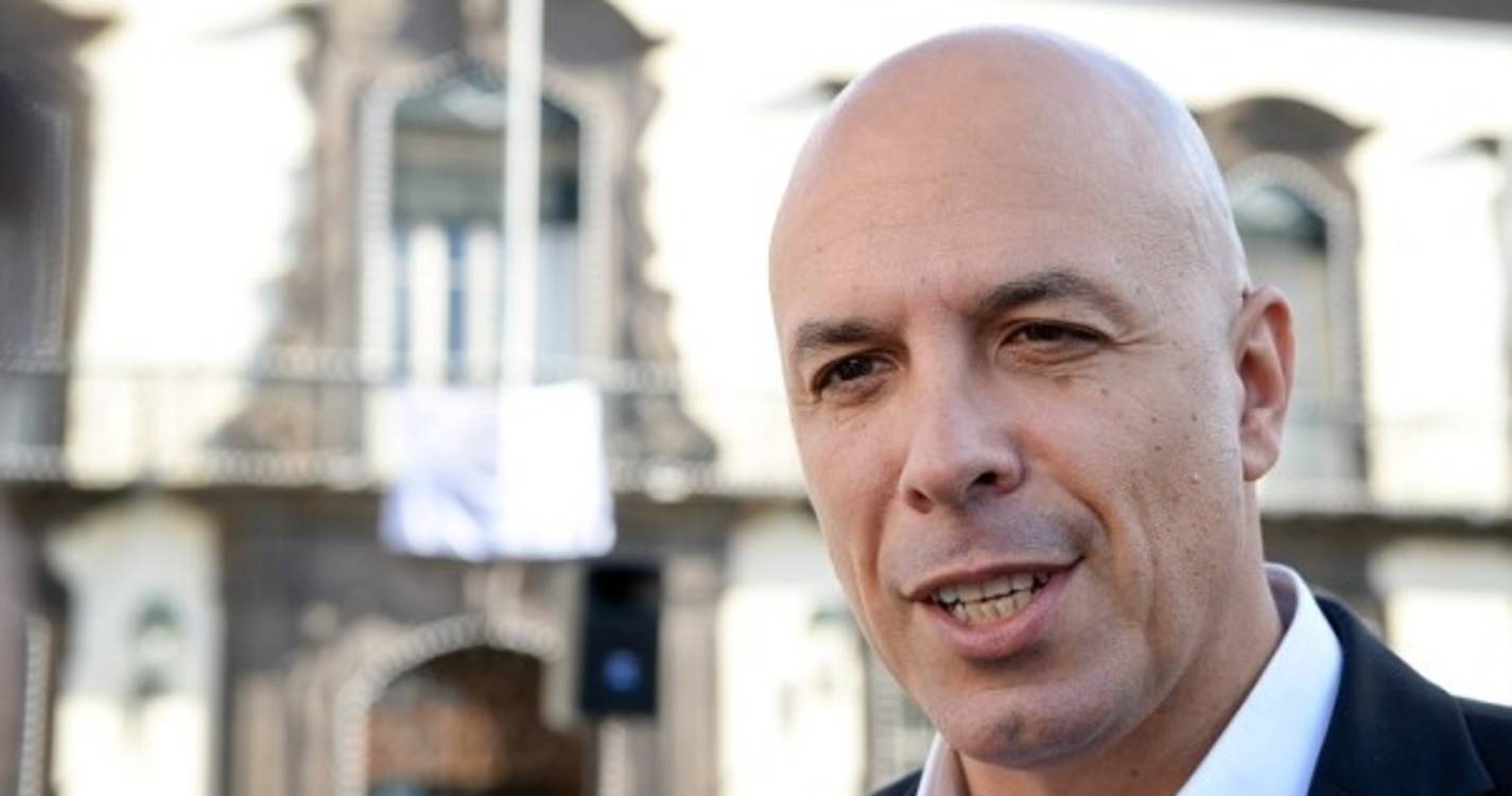 Cafôfo diz que cooperação portuguesa com Timor-Leste é "interessada e desinteresseira"