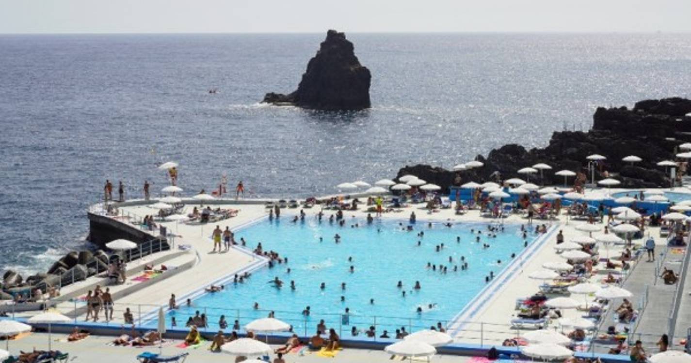 Madeira pode chegar aos 26 graus neste sábado