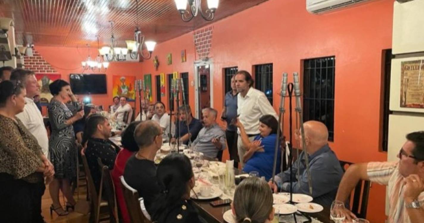 Visita de Albuquerque (re)uniu comunidade madeirense no Curaçao (com fotos)