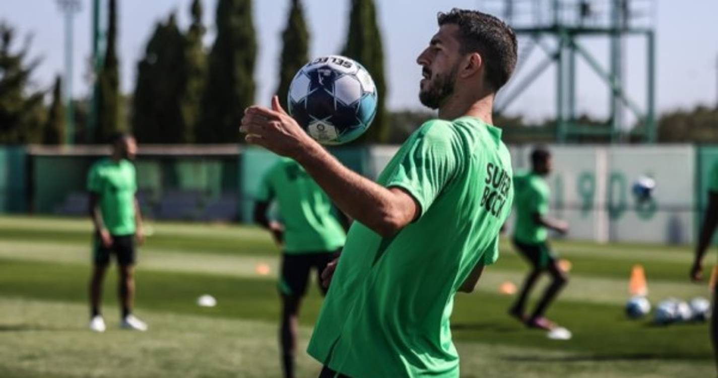 Paulinho ainda ausente no regresso do Sporting aos treinos