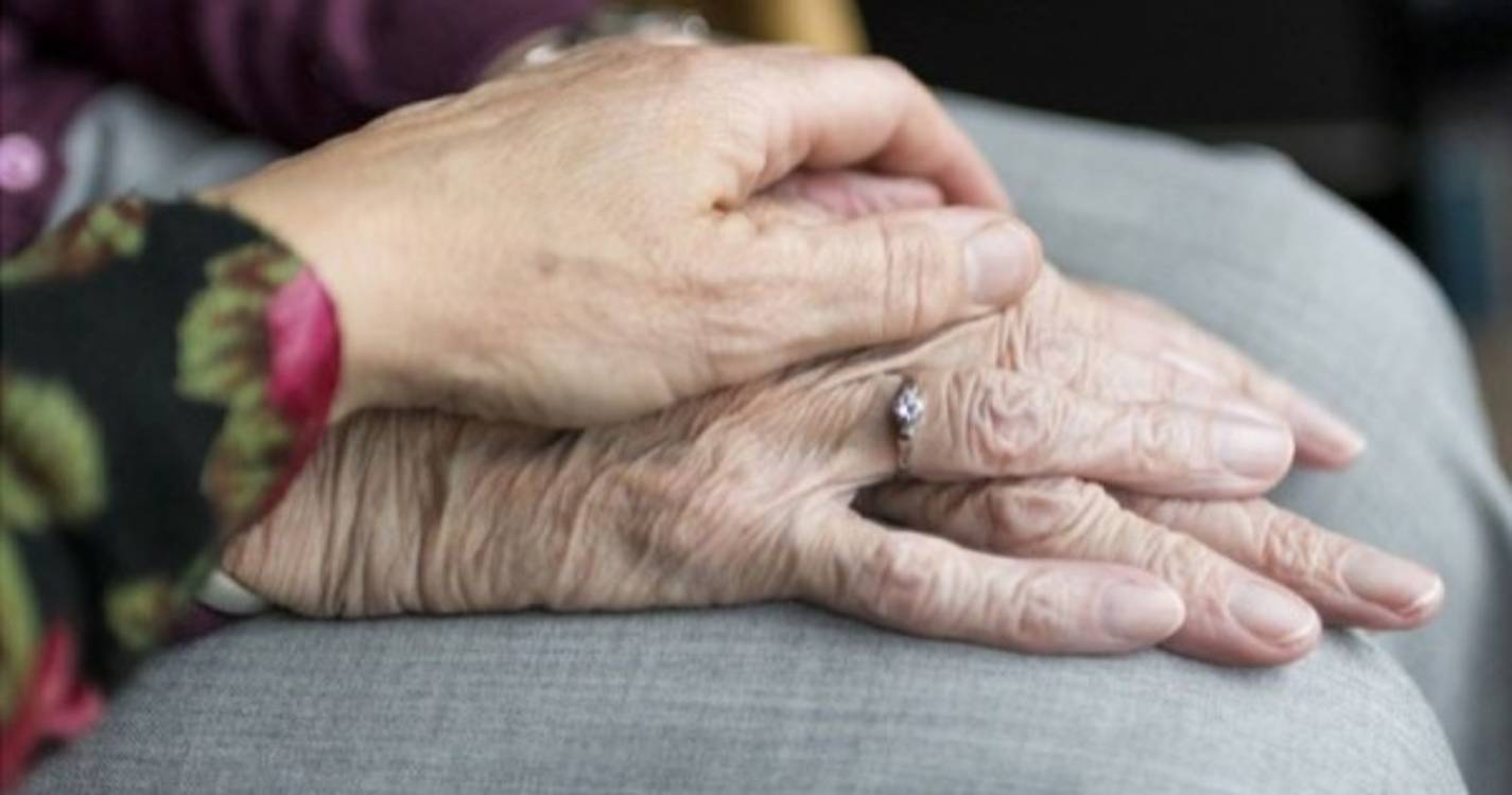 Diminuição da esperança média de vida é consequência inevitável da pandemia