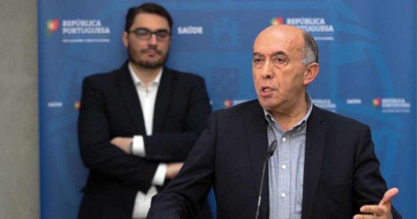 PCP critica &#34;medidas avulsas&#34; do Governo e falta de docentes nas escolas