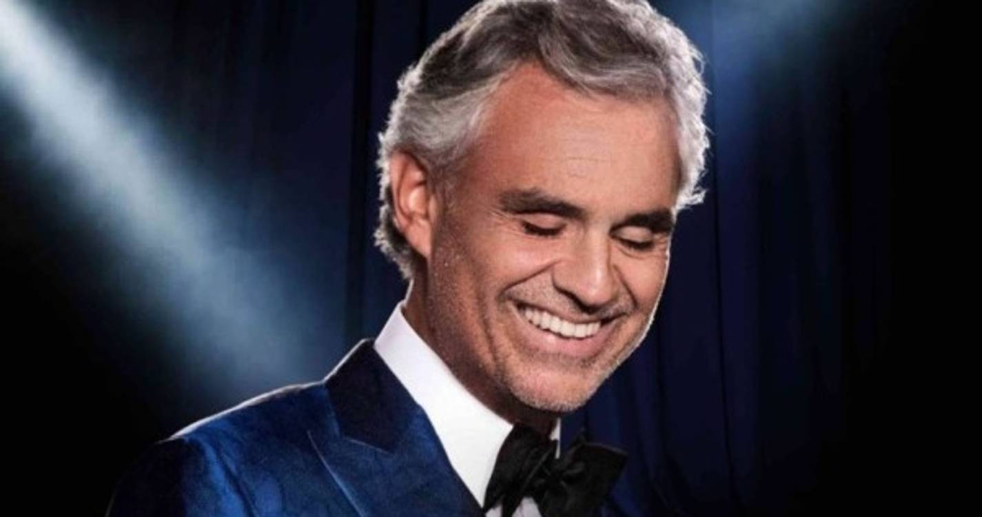 Tenor italiano Andrea Bocelli dá o primeiro de dois concertos em Coimbra