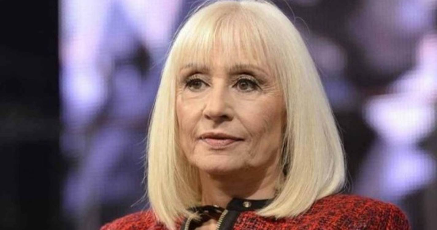 Morreu a cantora e apresentadora italiana Raffaella Carrà