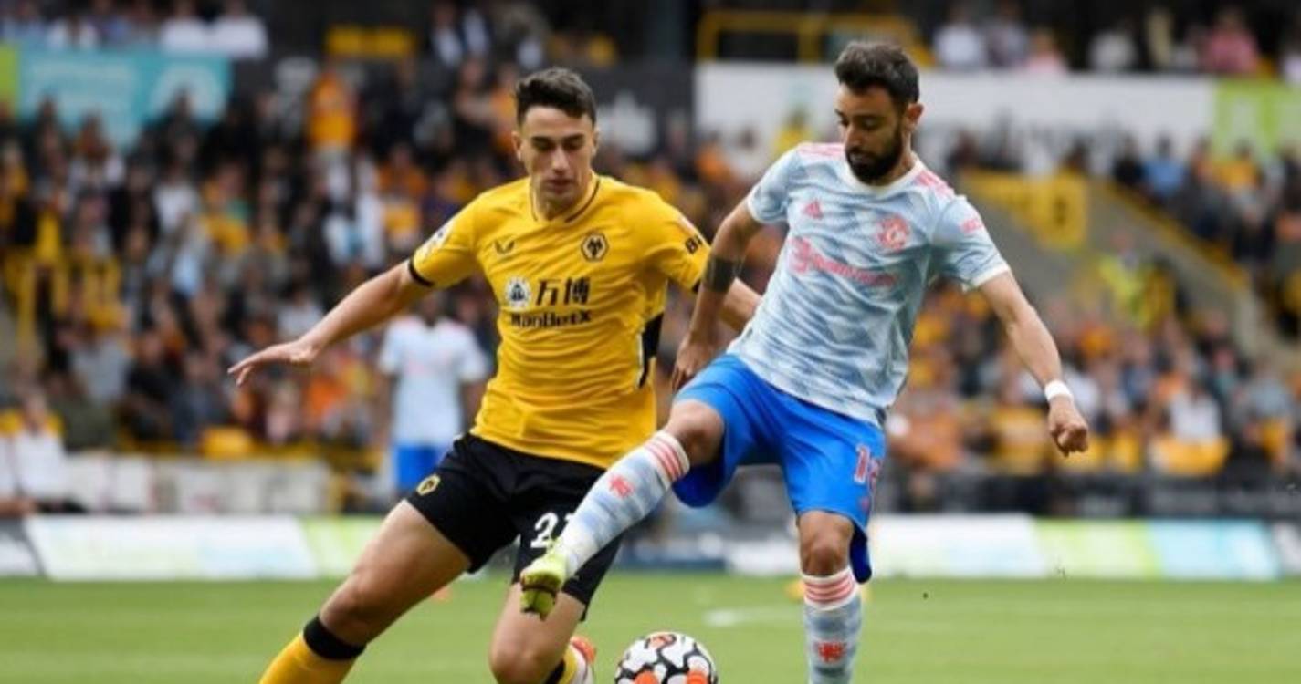 Manchester United sem Ronaldo e com Bruno Fernandes derrota Wolverhampton