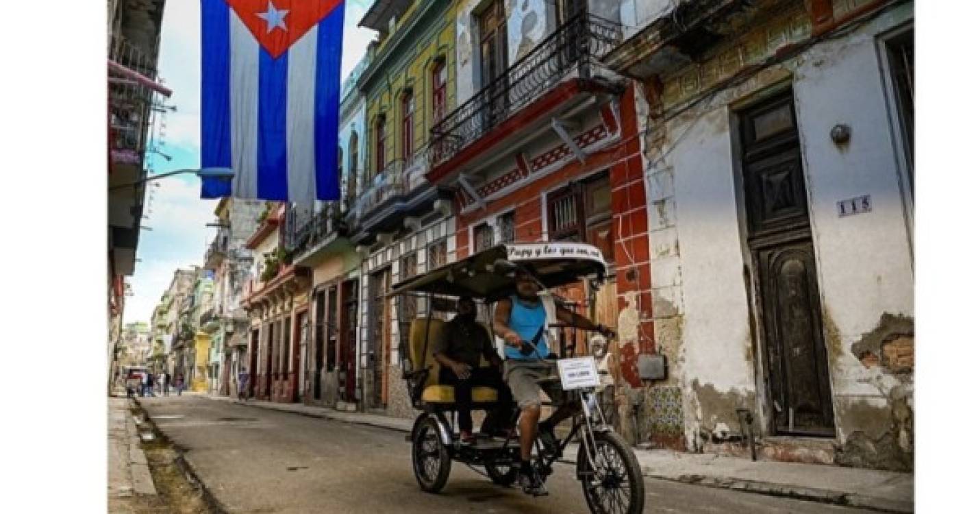 China doa cerca de 96 milhões de euros a Cuba