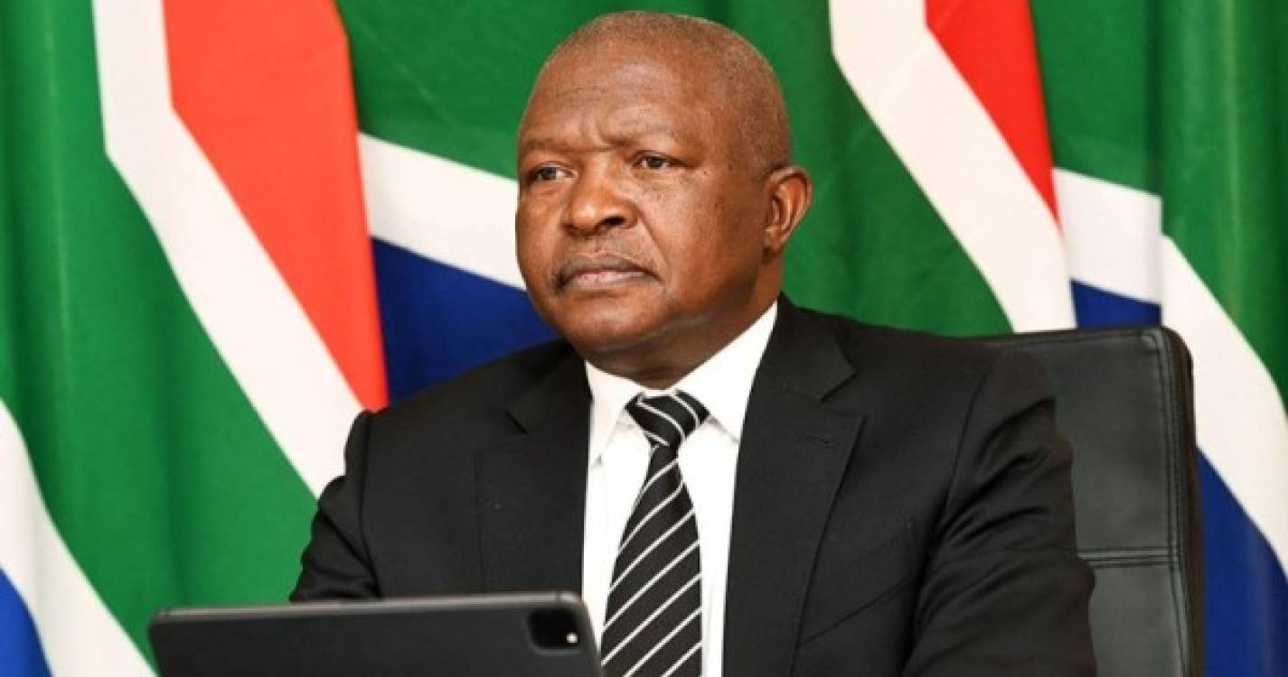 ONG implica vice-presidente da África do Sul em escândalo de corrupção de terras