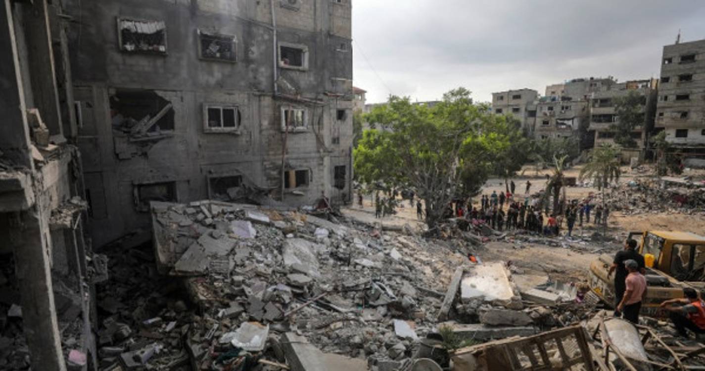Israel: Ataques aéreos causam mais de 700 mortos em Gaza