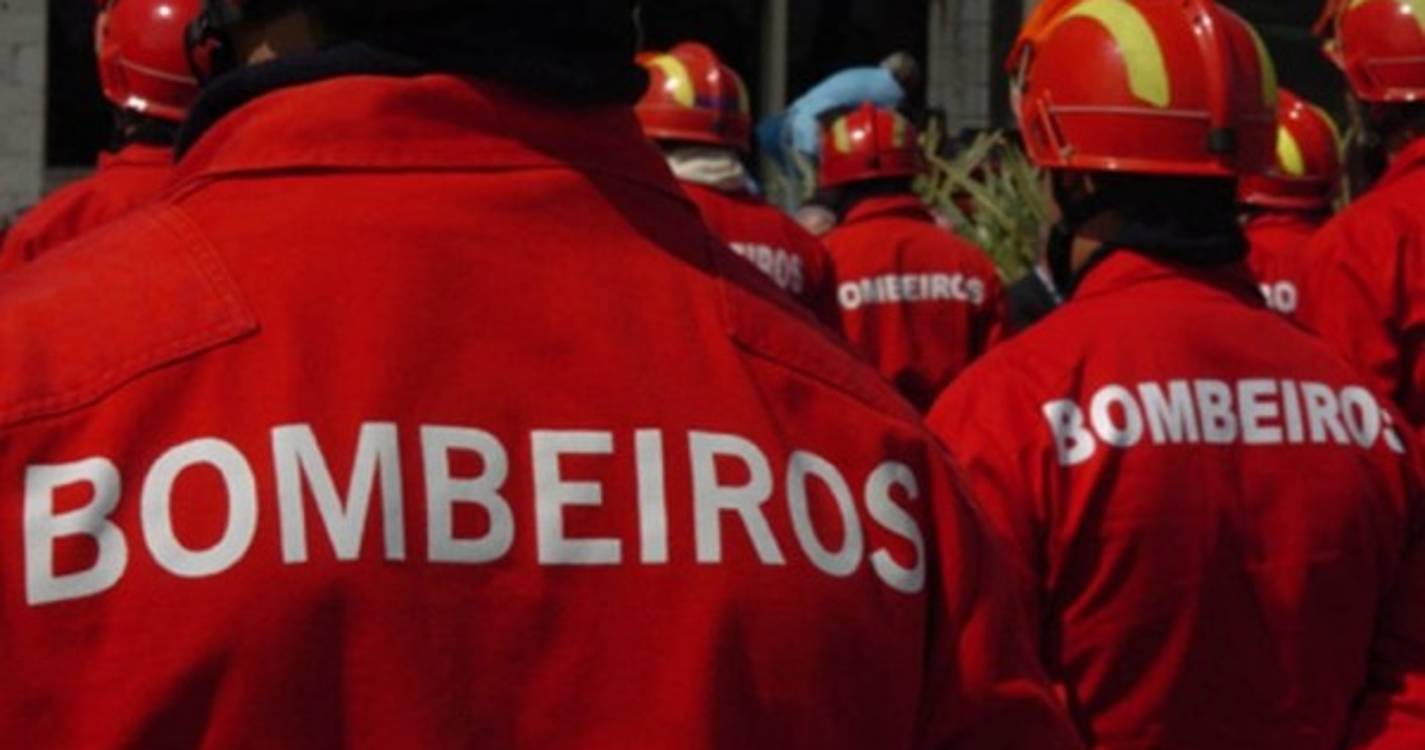 Bombeiros procuram mulher desaparecida quando passeava de moto de água no rio Tâmega