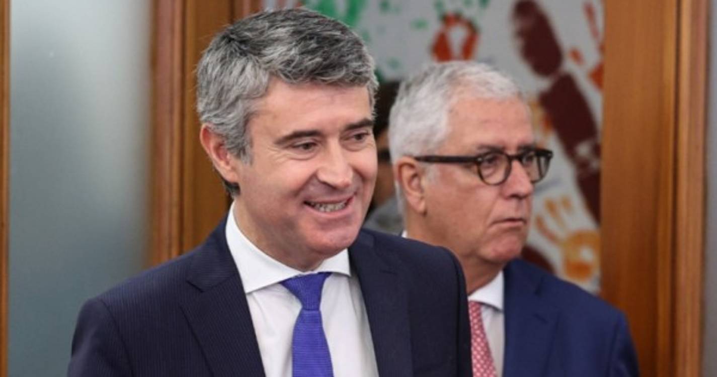 José Luís Carneiro elogia exemplo de integração dos portugueses radicados na Venezuela