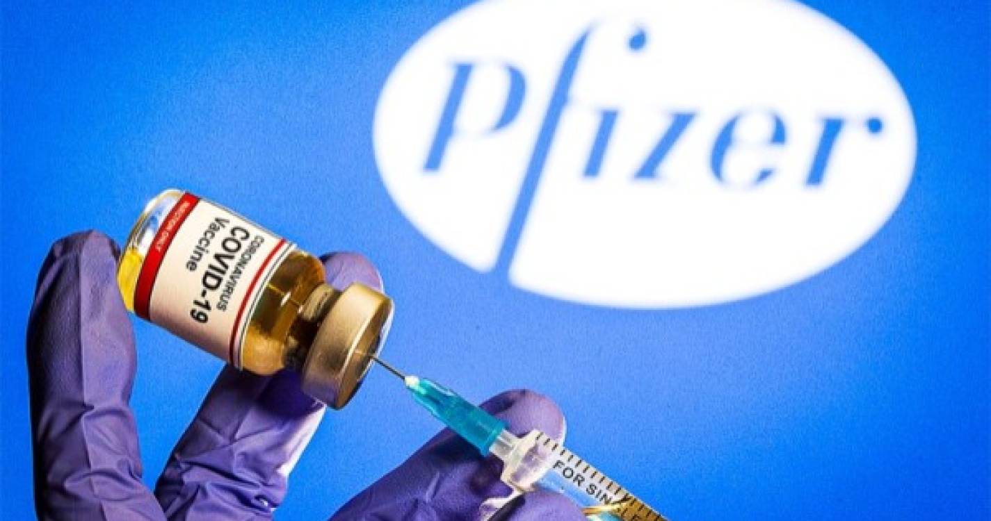 Lucro da Pfizer aumenta 43% em 2022 impulsionado pela vacina contra a covid-19