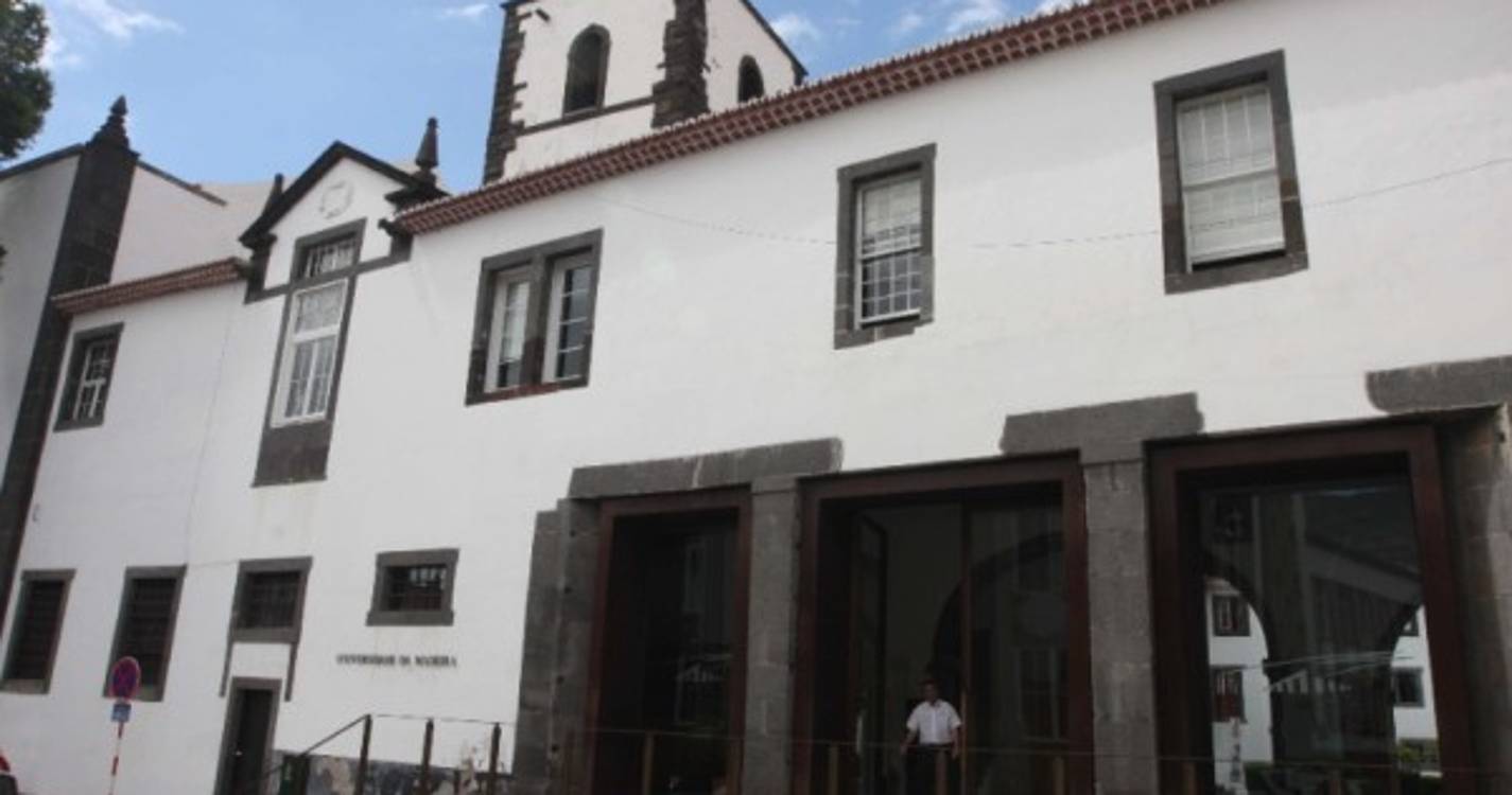 Agenda que marca o dia: segunda-feira, 14 de novembro de 2022