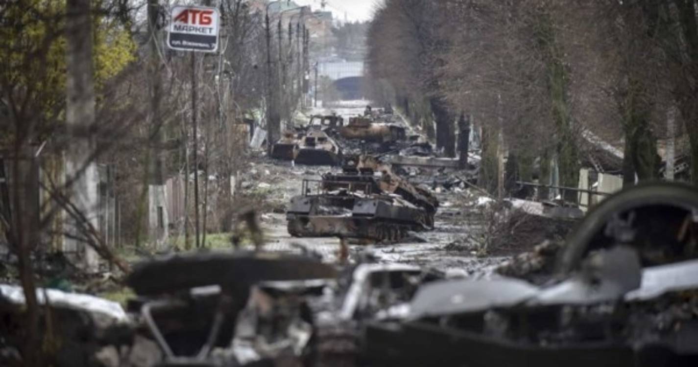 Ucrânia: Reino Unido diz que combatentes continuam a resistir em Mariupol