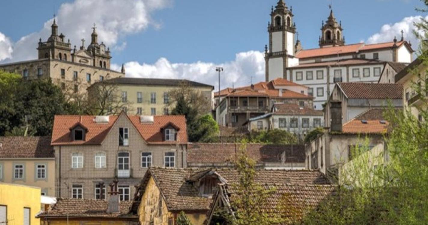 Incêndio urbano em Viseu deixa um casal desalojado