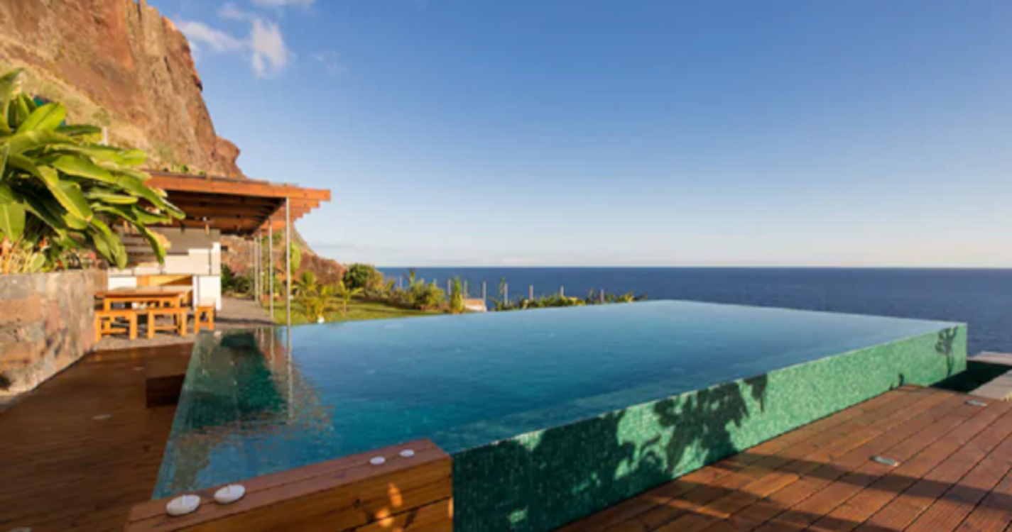 Madeira nas tendências da Airbnb para este verão