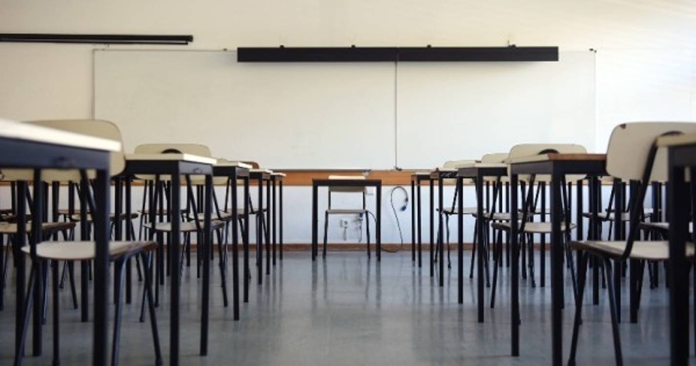Governo estuda nova bolsa para alunos dos 33 concelhos sem escolas secundárias