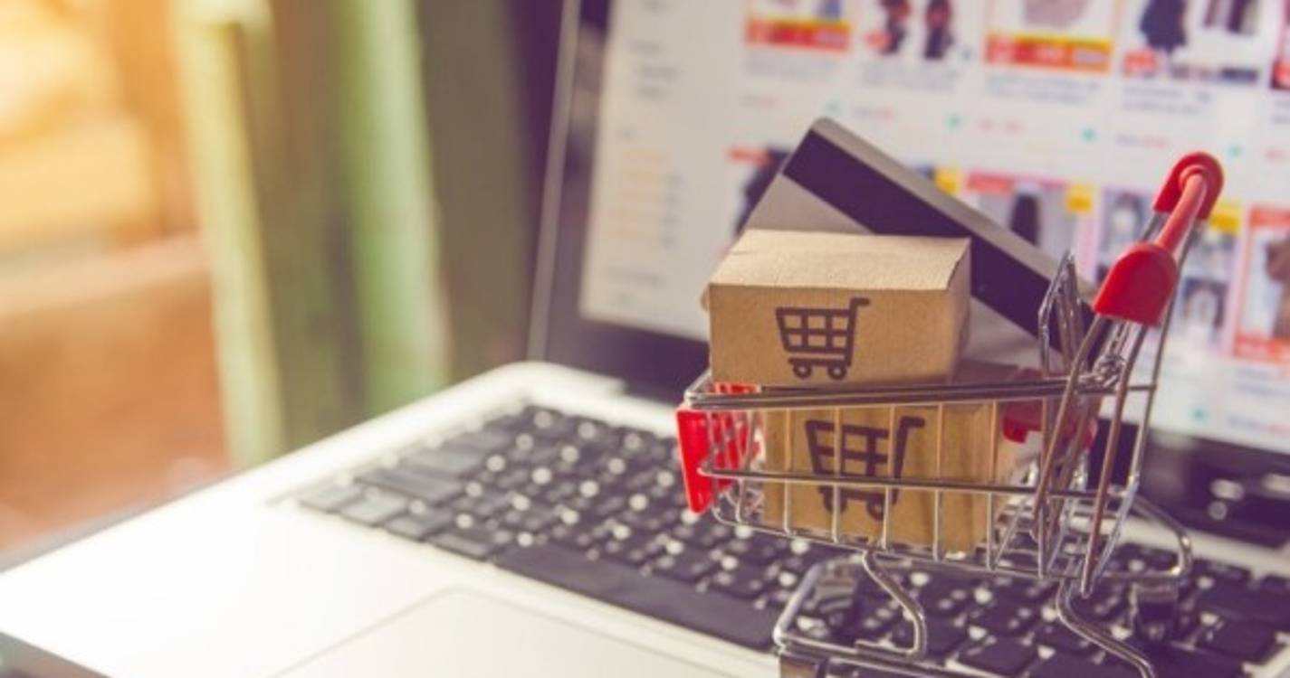 Vendas 'online' representaram 19% da faturação das empresas em 2022