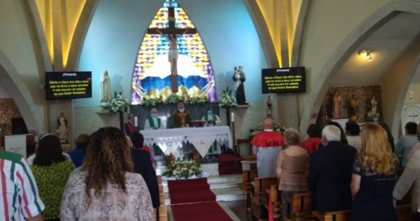 Padre Nélio Pita celebrou missa na África do Sul