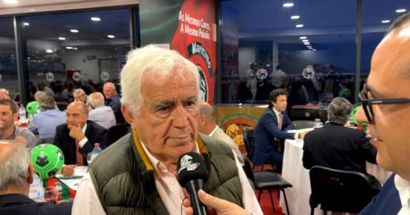 Acompanhe em direto a homenagem que está a decorrer no Estádio do Marítimo