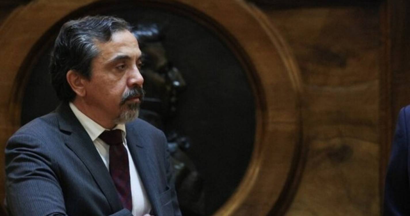 Secretário de Estado demitido foi constituído arguido no caso Tempestade Perfeita