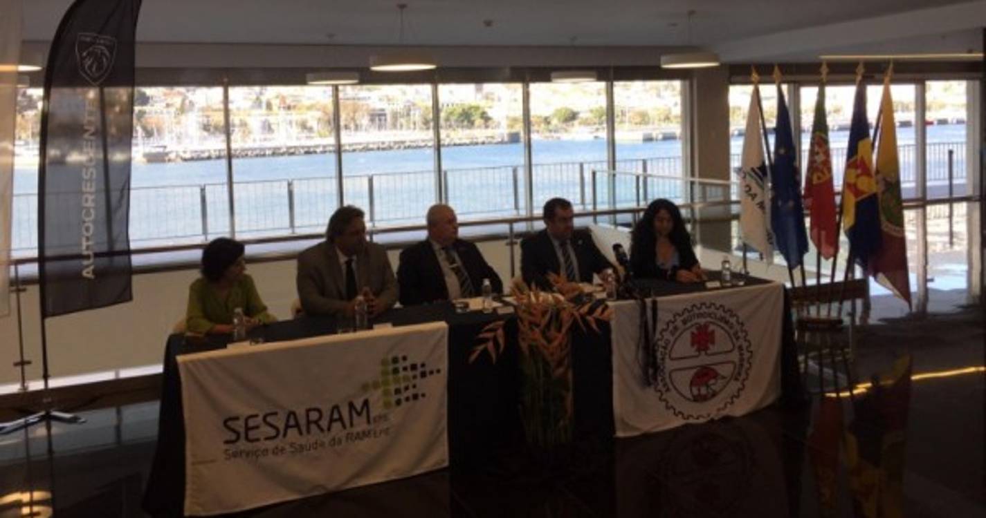 Motociclismo presta homenagem aos profissionais de saúde madeirenses