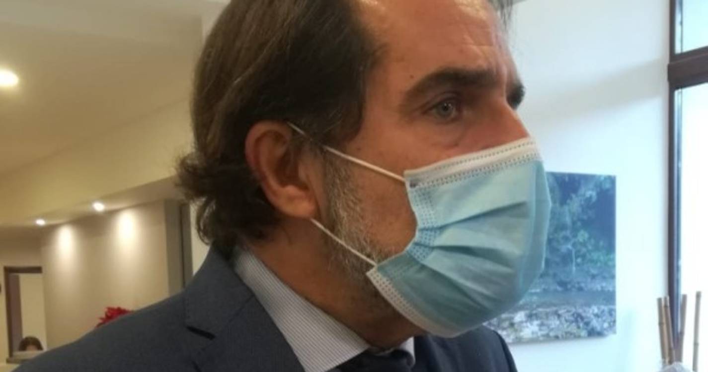 Casos de covid-19 na Madeira deverão ser de crescimento durante esta semana, prevê Miguel Albuquerque